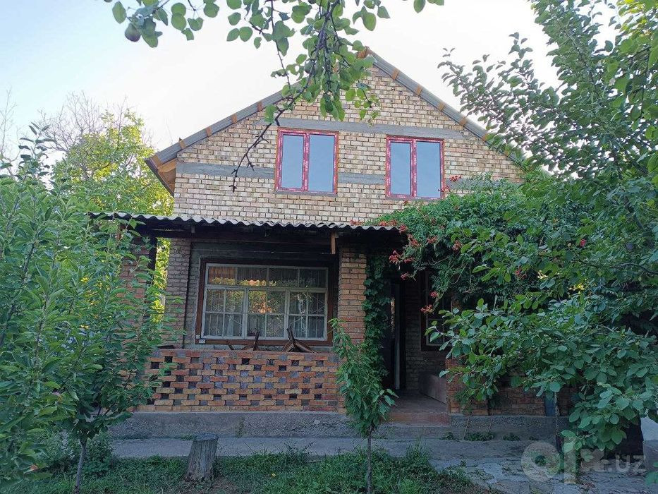 ДАЧА   7  сот Бостанлыкский  район