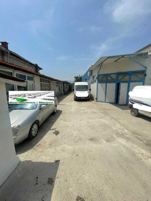 Дава се под наем Склад в Пловдив, Коматевски възел - 750 кв.м за 1600 € - Снимка #2