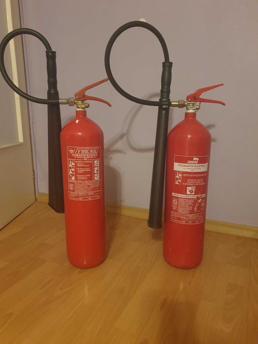 Пожарогасители , бутилка СО2