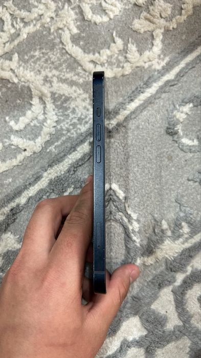 Iphone 13 в хорошом состояние
