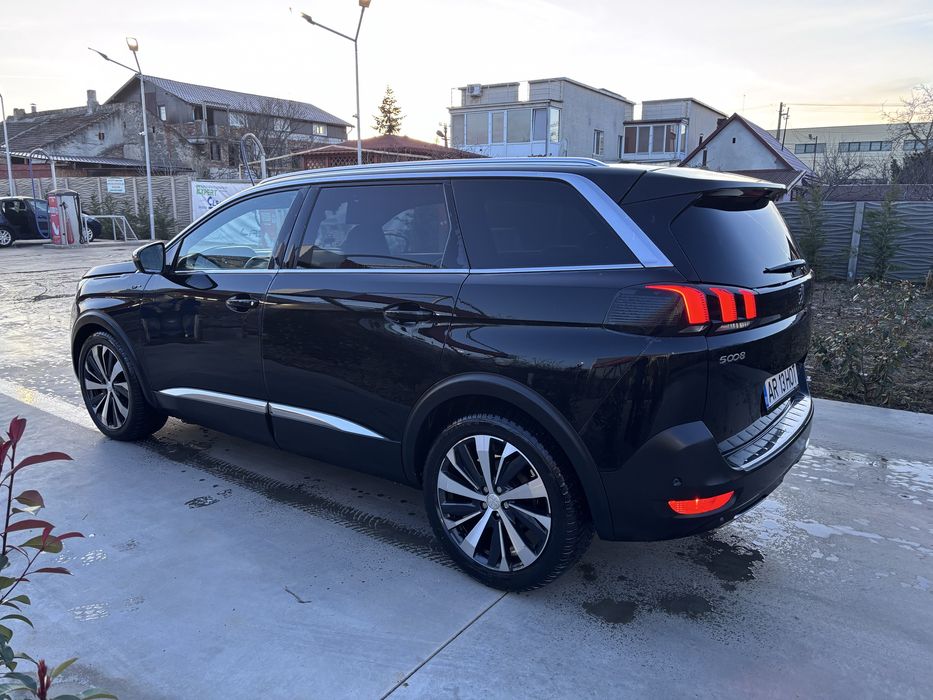 Peugeot 5008 GT  7 locuri 181 cp din 2018 diesel
