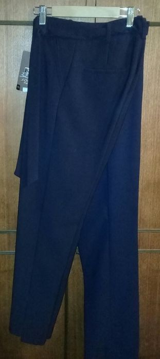 Продам брюки новые.