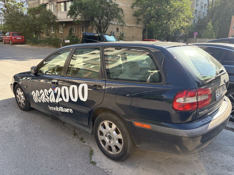 VOLVO V40 2001 — imagine 4