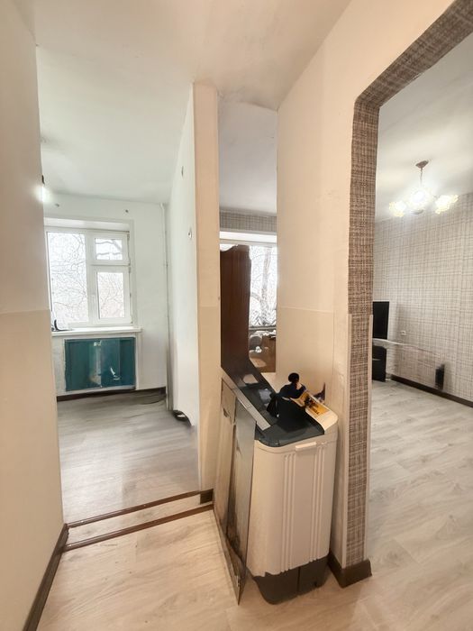 Продам 1 комн окт 31 школа