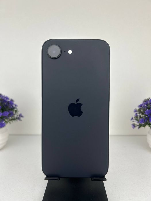 iPhone 16е, 128gb