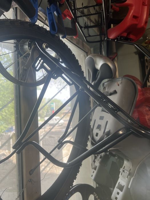 Велобагажник.Опорные колёсики .Сидушки