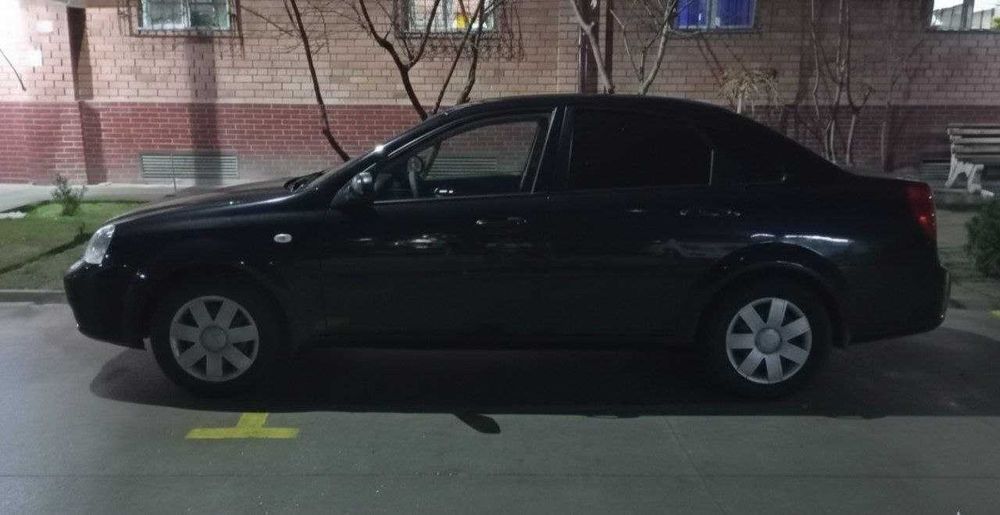 Lacetti 1.8 черный