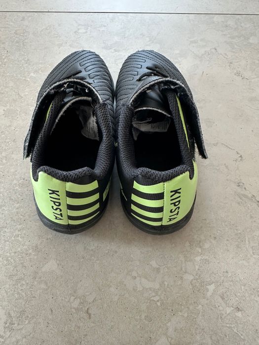 Ghete cu bandă cu arici Fotbal teren sintetic Negru-Galben Copii
