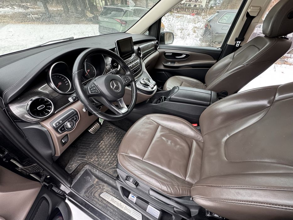 Mercedes V250cdi Extralung 7+1 2020 motor defect avariat