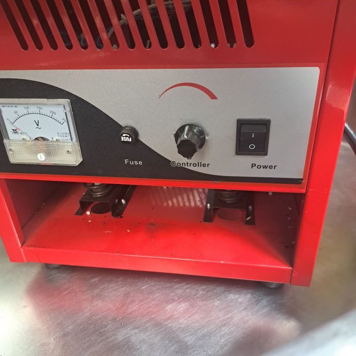 Машина за захарен памук НОВА