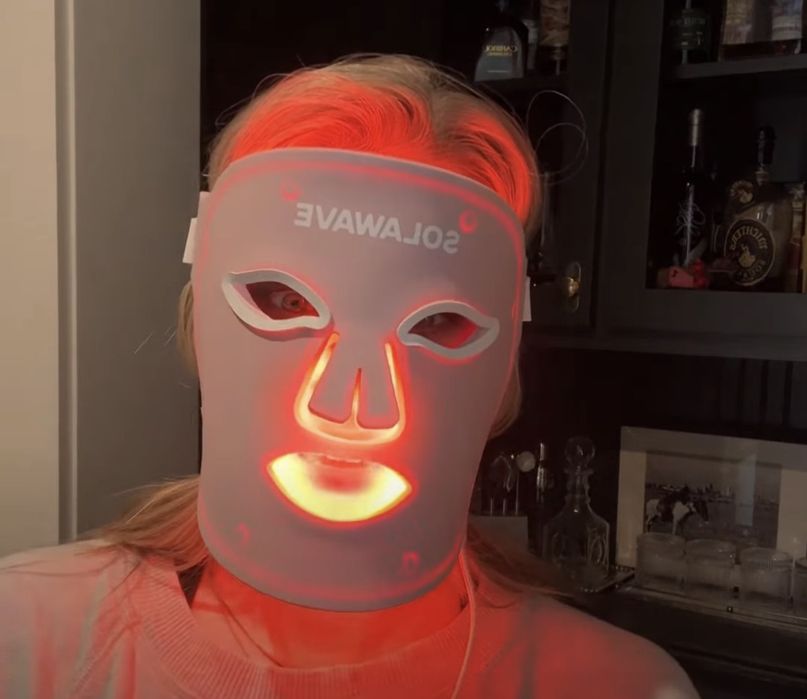 LED терапия с червена светлина  Маска /най -уникалната терапия за лице.