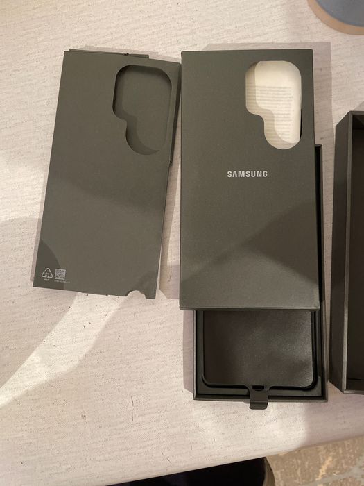 Коробка от смартфона Samsung s26 ultra