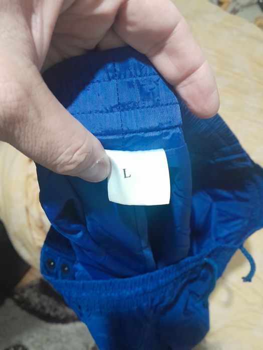 Pantaloni impermeabil L nou