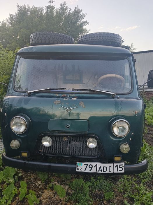 Продам УАЗ 3303 головастик