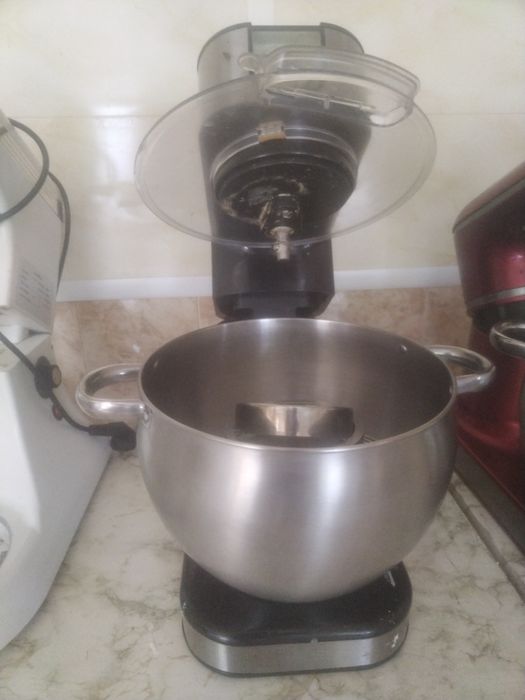 Планетарни миксери за части.