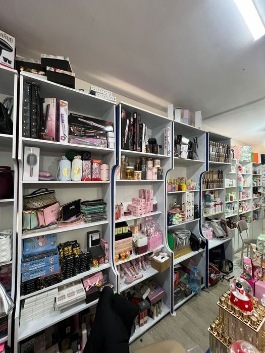 Продам полку стеллаж