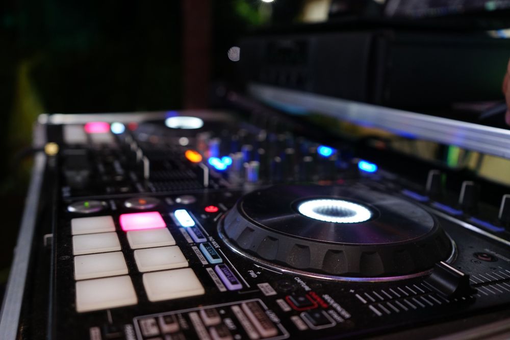 Dj Evenimente Gheata Carbonica