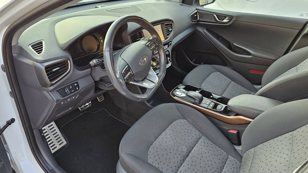 Hyundai Ionig Electric 28KW