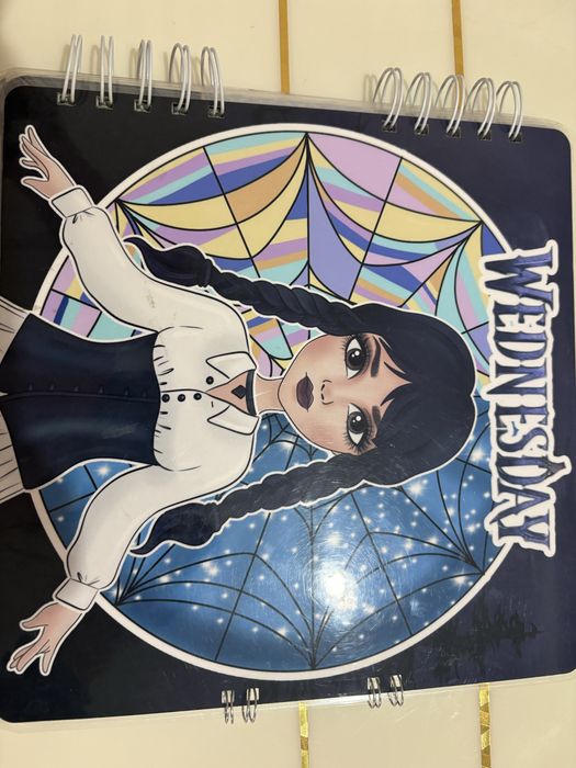 Альбомы с игр,ваших детей. С ними не соскучишься!