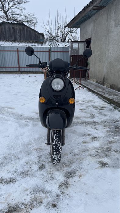 Scuter electric VOLTA moped 25km/h