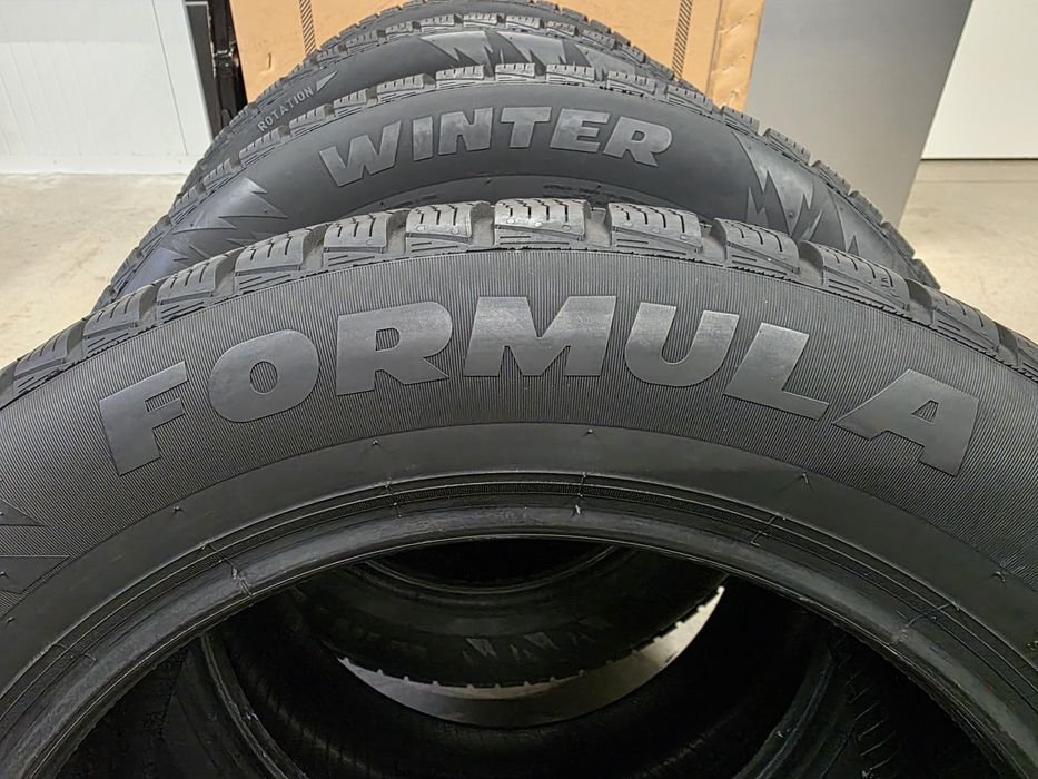 225/55/17 4бр.FORMULA WINTER-Неразличими от НОВИ-Made in ITALY