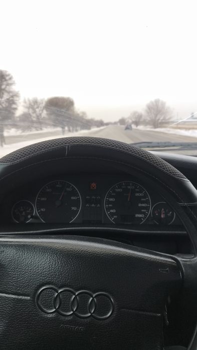 Продам Ауди а6 с4 qwattro