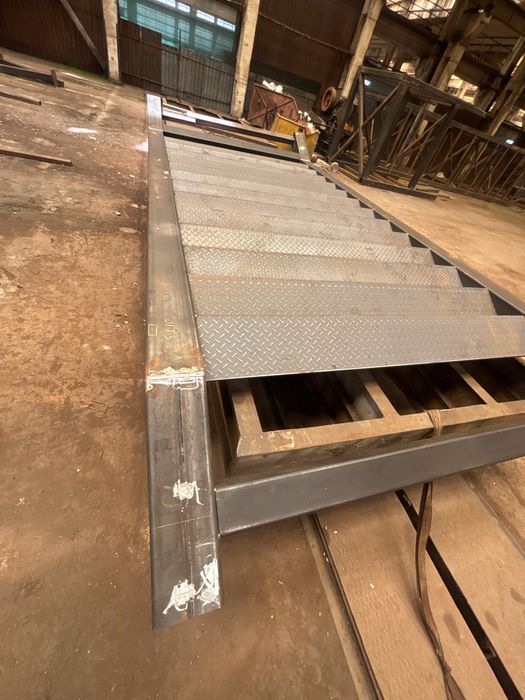 Scari exterioare structura metalica pentru lift scara interioara sau exterioara