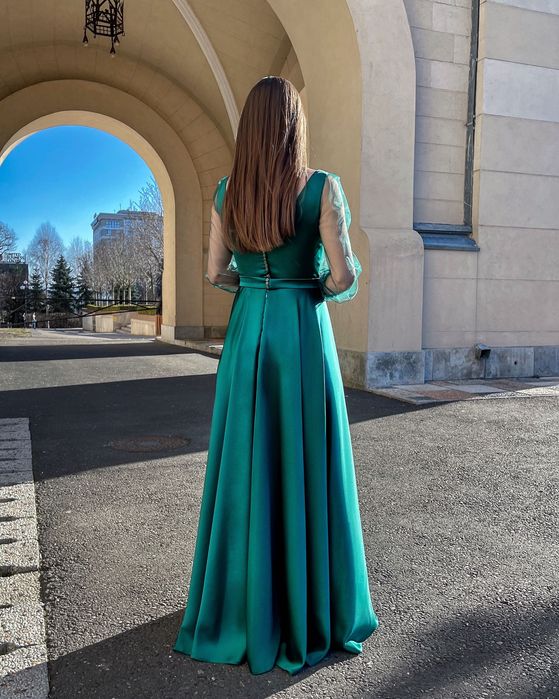 Rochie eleganta lunga verde smarald