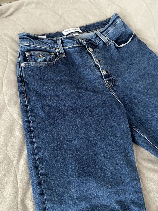 Дамски дънки Calvin Klein и Armani Exchange НЕУПОТРЕБЯВАНИ