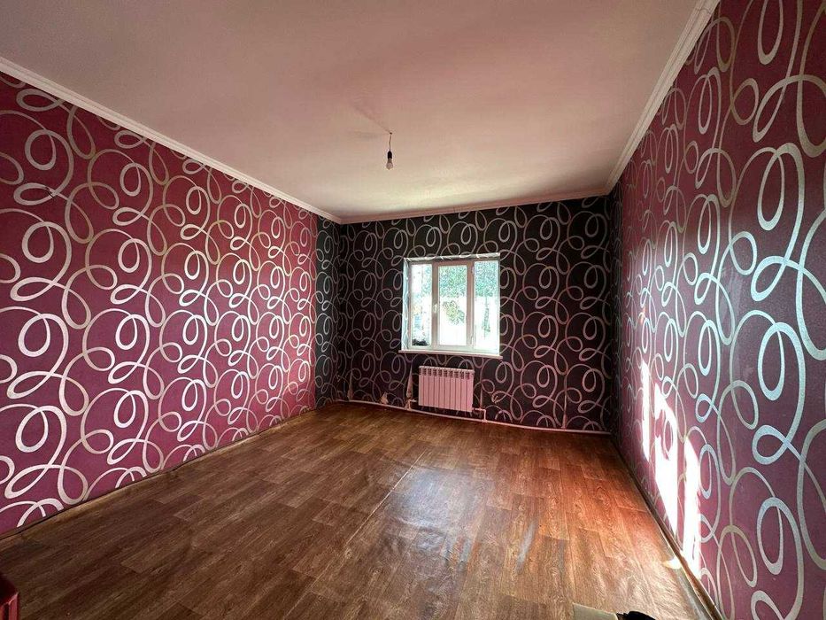 Продам дом на участке 5 соток в Бектемирском районе. РОВД