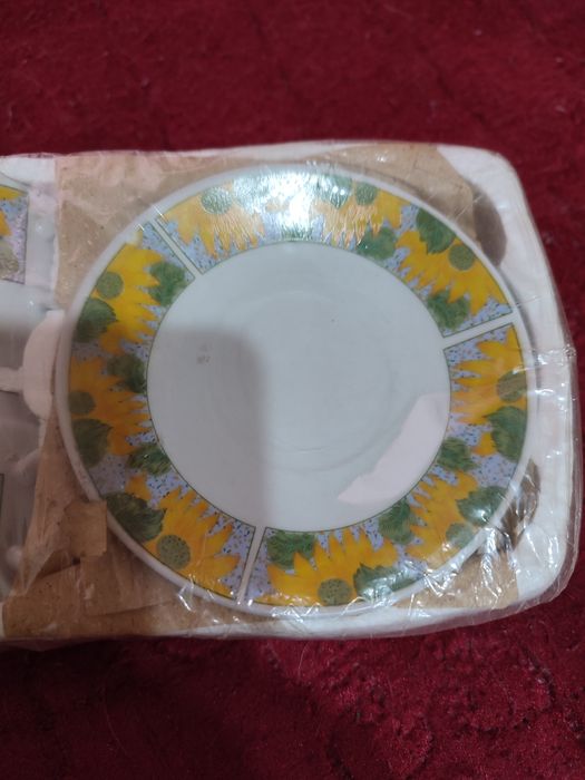 Продам кофейные чашки в наборе