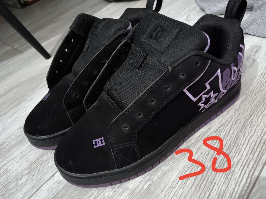 Кроссовки DC фиолетовые