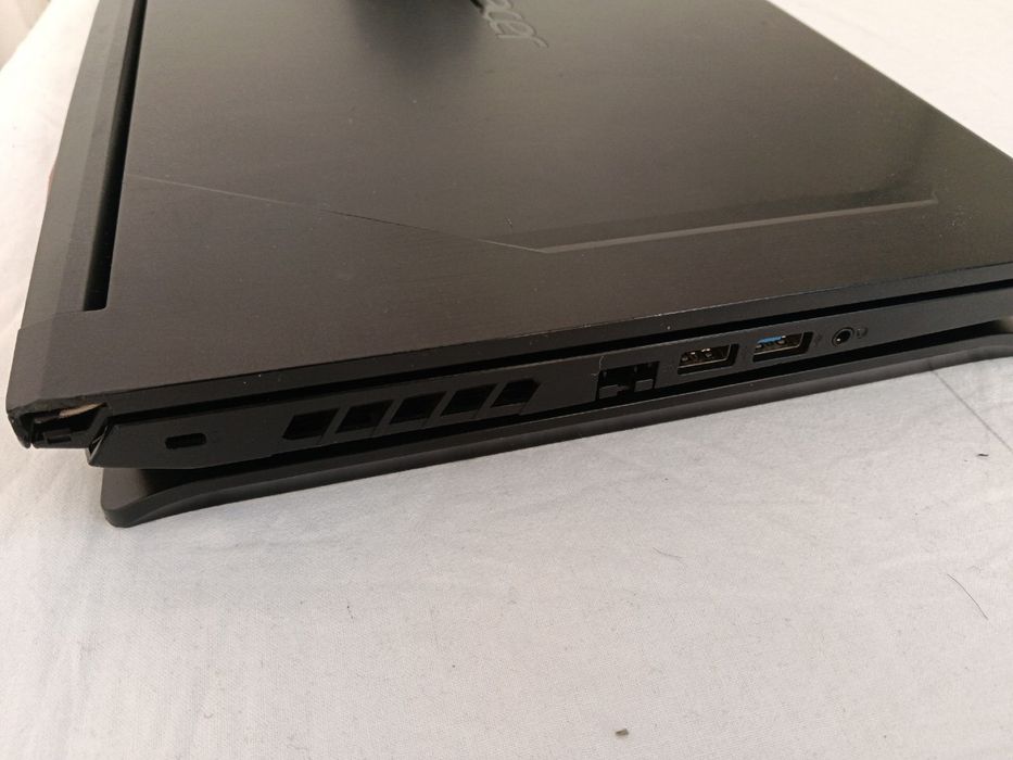 Продава се лаптоп(gaming)