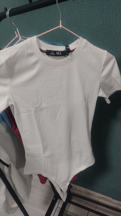 Женские футболки боди