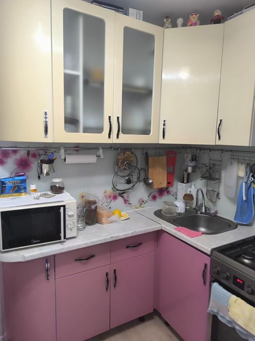 Отдам даром кухонный гарнитур