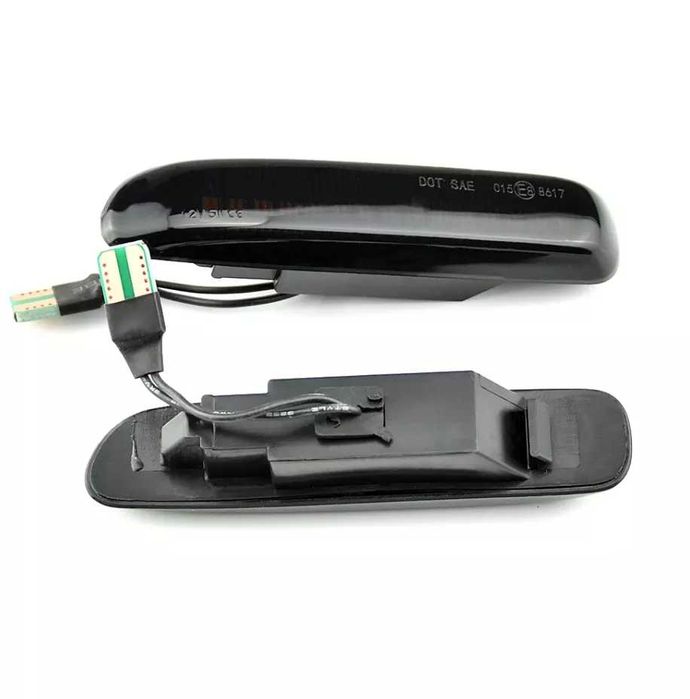 Бягащи мигачи BMW E46 Преди фейслифт LED Динамични БМВ Е46