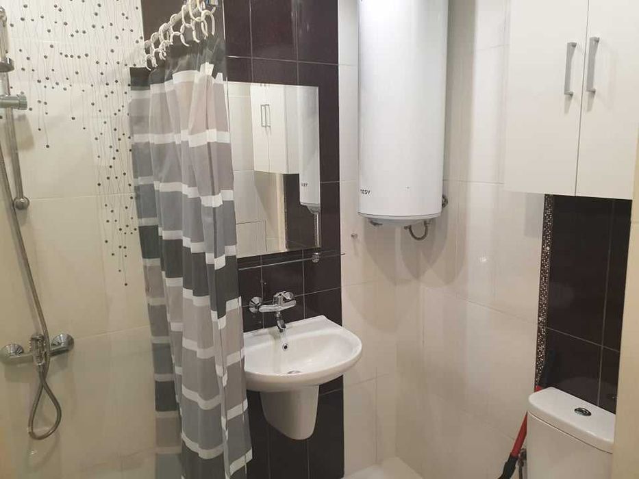 Дава се под наем Двустаен апартамент в Бургас, Меден рудник - зона А - 55 кв.м за 188.7 € - Снимка #5