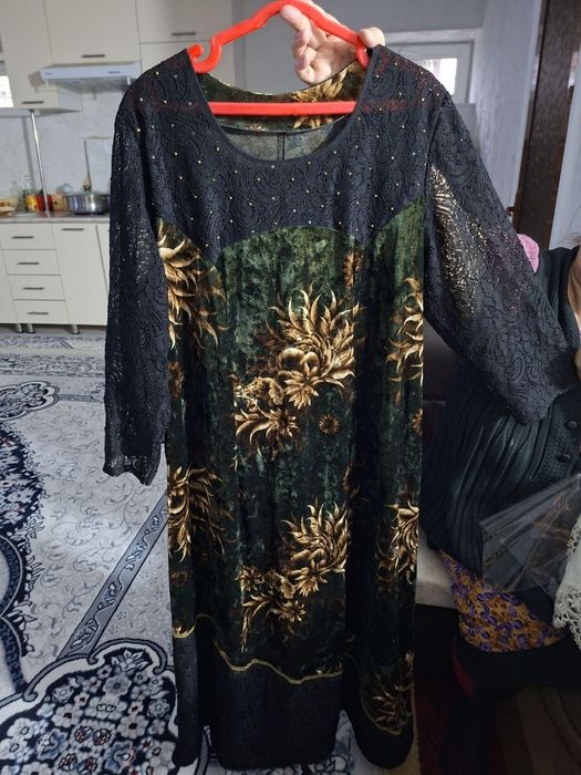 Платье модное ..