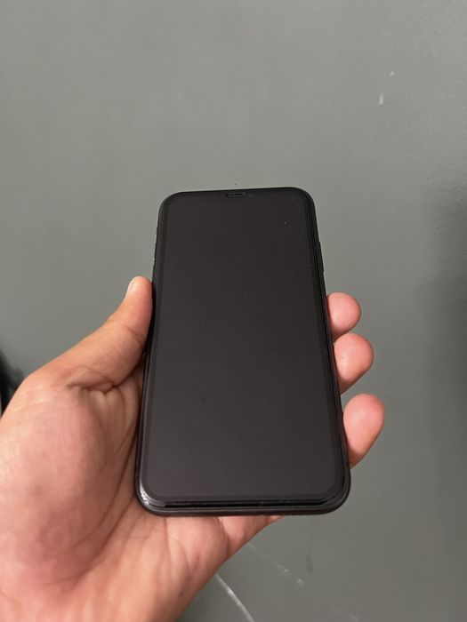 Iphone 11 в идеальном состояний