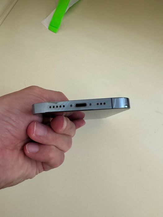 Iphone 13 pro Sierra Blue
