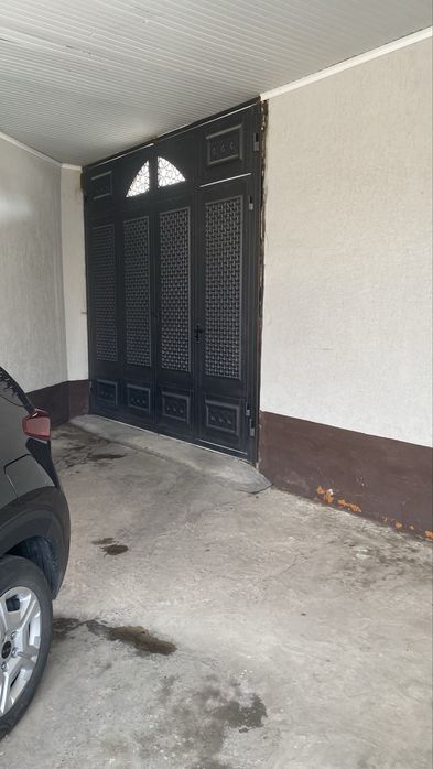 Уй сотилади. Срочно!