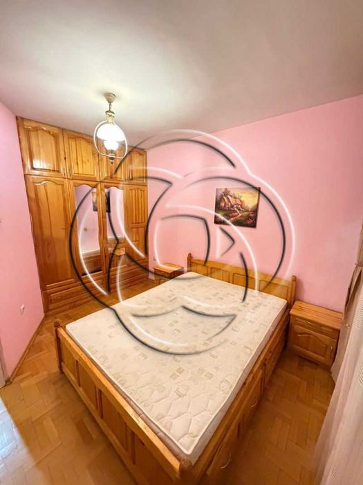 Дава се под наем Двустаен апартамент в Пловдив, Кючук Париж - 60 кв.м за 398.82 € - Снимка #3