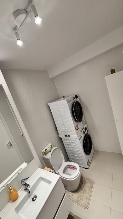 Închiriez Apartament 2 camere