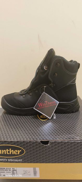 Продавам нови италиански черни естествена кожа работни обувки Panter