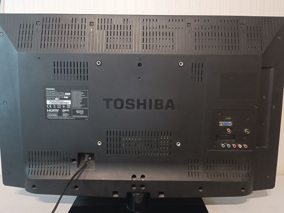 Телевизор Тошиба 32"