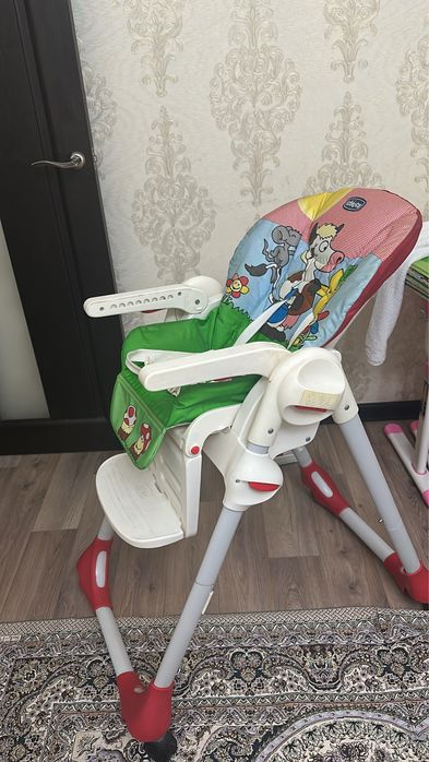 Стол для кормления ребенка