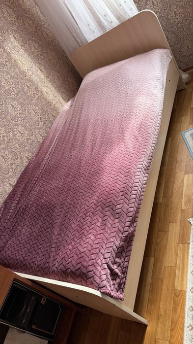 Кровать с шкафом