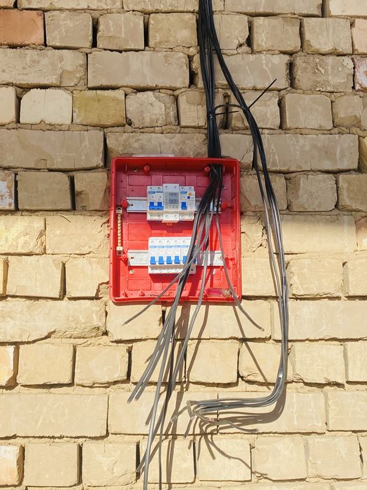 ELIKTIRIK Mantiyor kelishilgan xolda