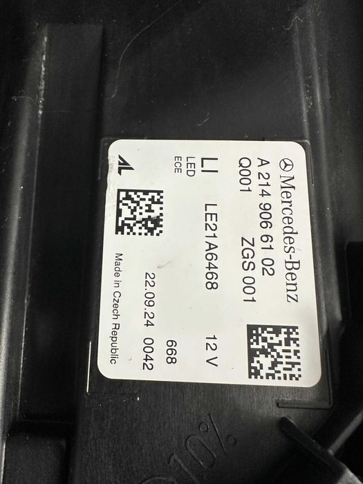 Фар фарове ляв Mercedes E classe W214 Мерцедес 214 DIGITAL LIGHT far