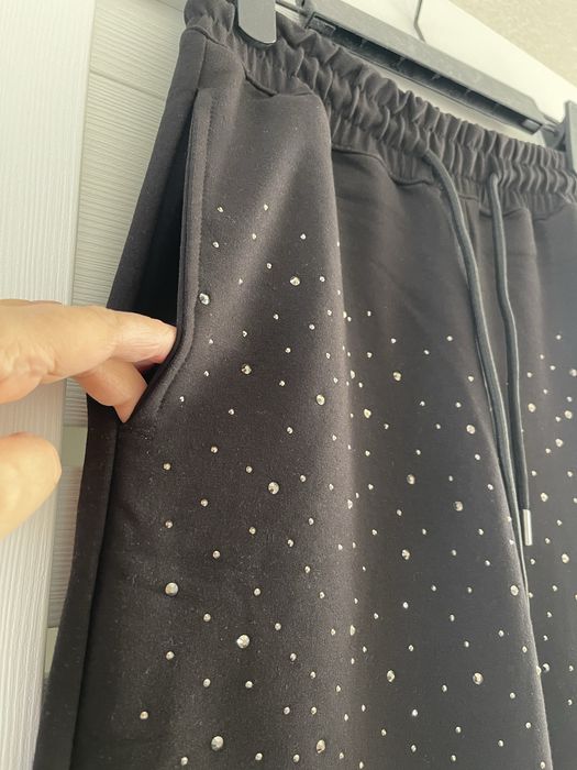 Брюки со стразами